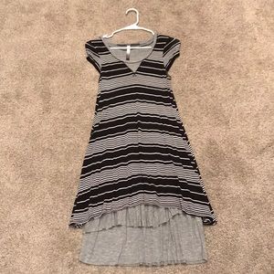 Kensie black and grey dress